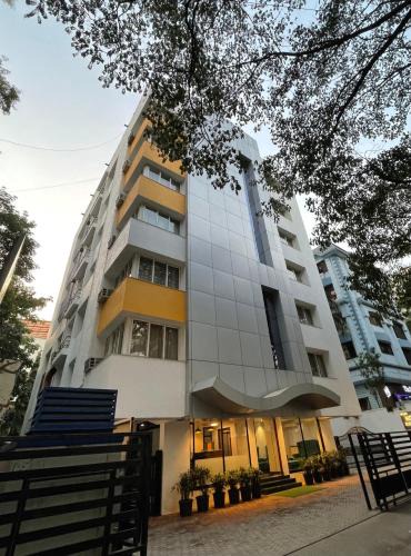 Kalyani Nagar Bed & Breakfast | Magnus Riverside Kalyani Nagar