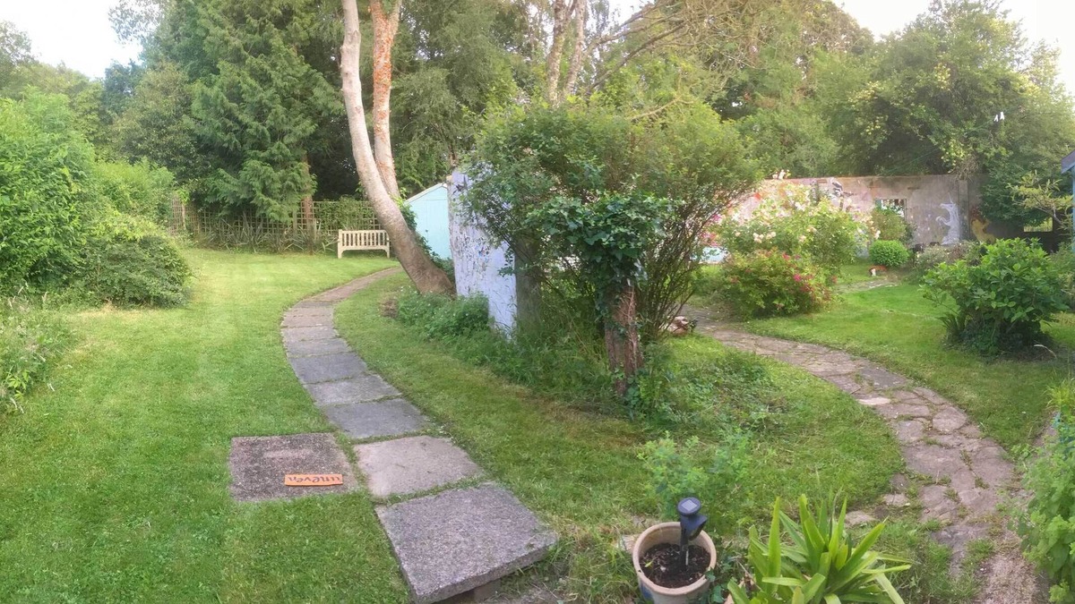 Polegate House | Magpie Cottage. The perfect country getaway - any time of year