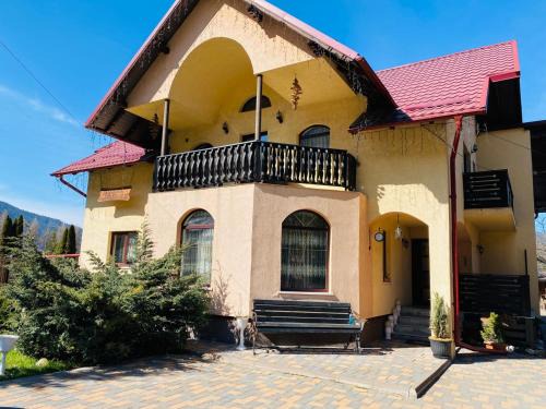 Campulung Moldovenesc House | Magura Raraului