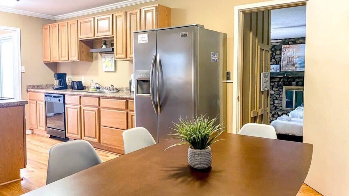 Madison House | Mahan Splashdown