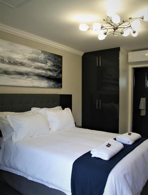 Brits Bed & Breakfast | Mahem Manor Guesthouse