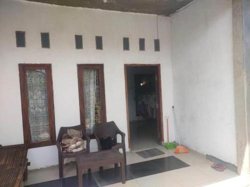 Rajabasa House | Mahkota Dewa Homestay