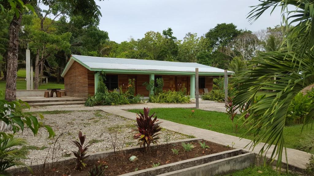Forest Home Cabin | Mahogany Villas