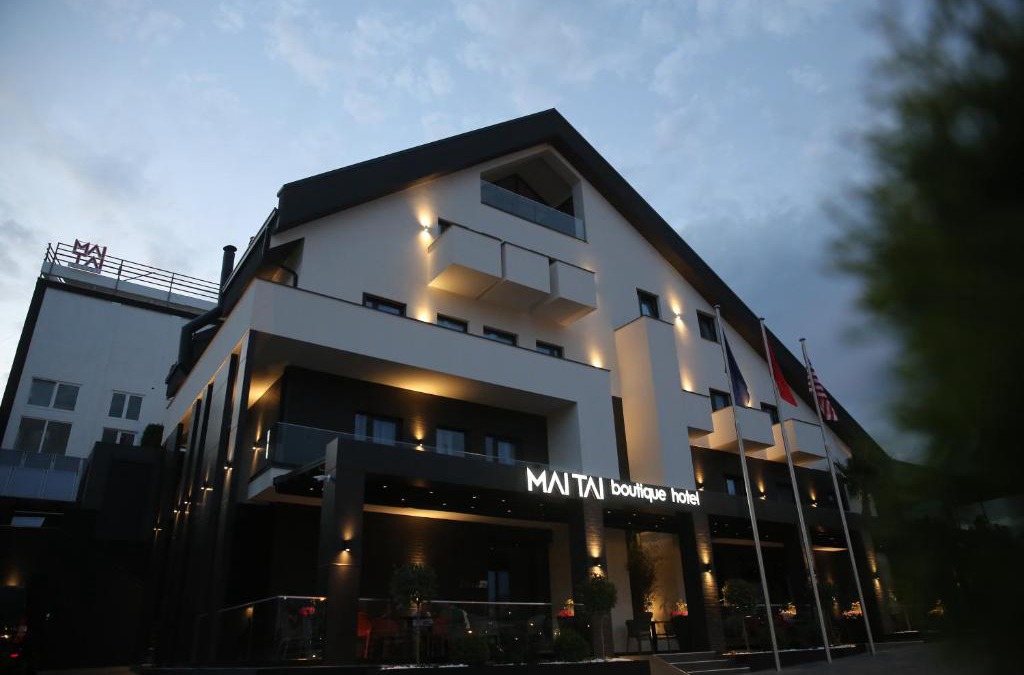 Mjull-Bathore Resort | Mai Tai Resort