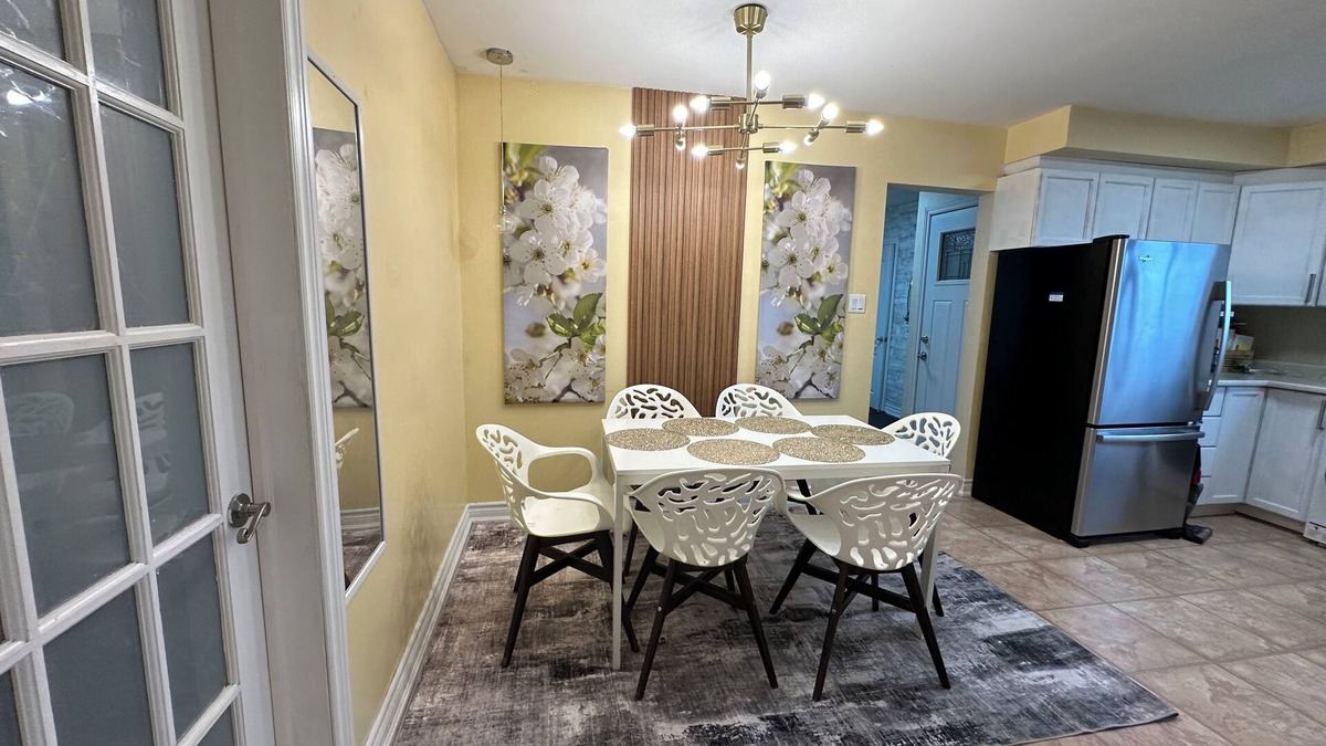 Scarborough House | Main Floor City Living with Nature! Near all amenities
