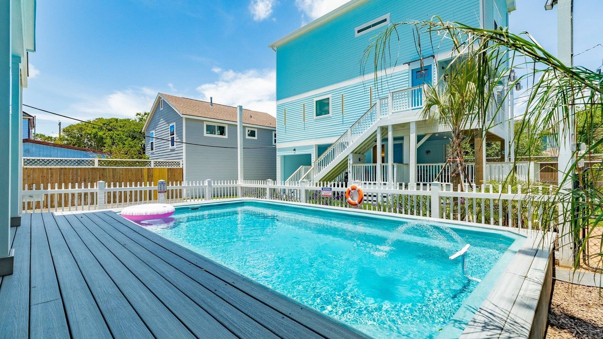 San Jacinto House | Main House * Casita with Heated Pool & EV Charger — Perfect for Families & Groups