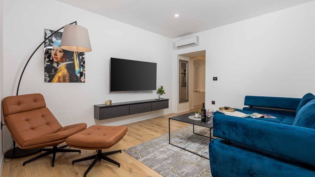 Rijeka Apartment | Main square Corso, CosyLux 2