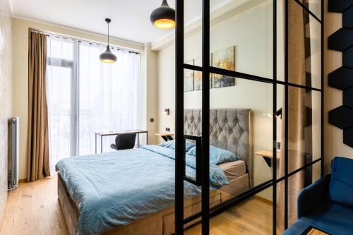 Vidzeme Suburb Apartment | Main Street Lounge - terrace, free P, self check-in
