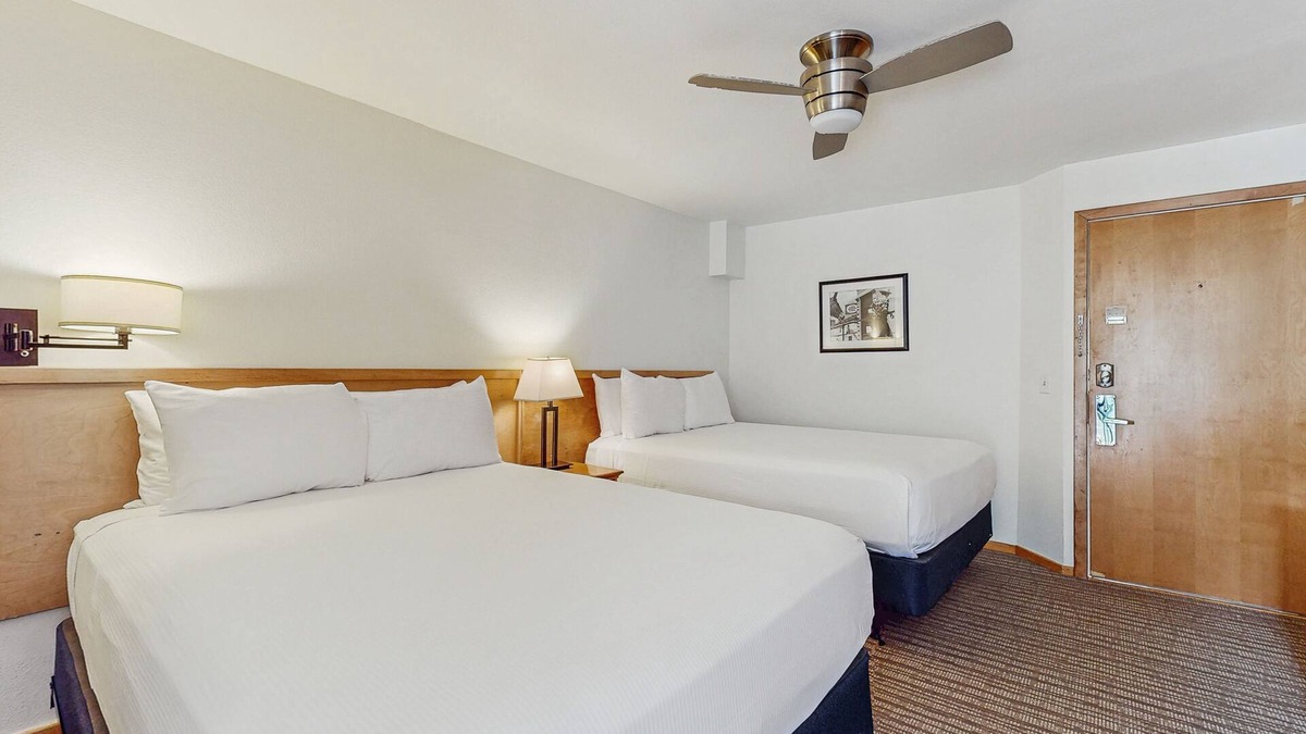 West End Cabin | Main Street stay - pool & hot tub - walk to lifts, dog-friendly, balcony
