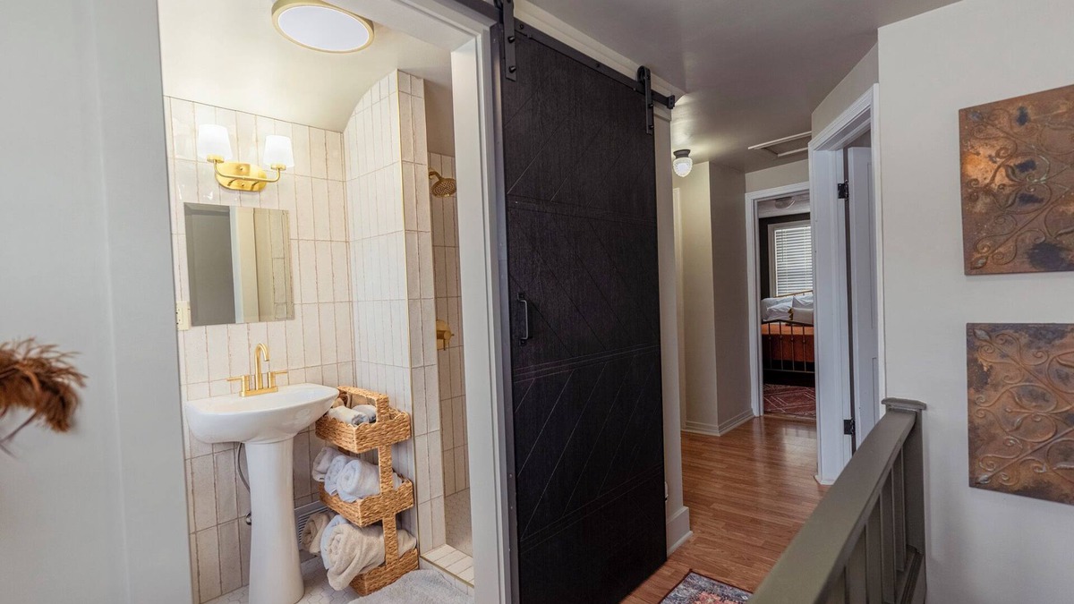 Lindsborg House | Main Street Stay