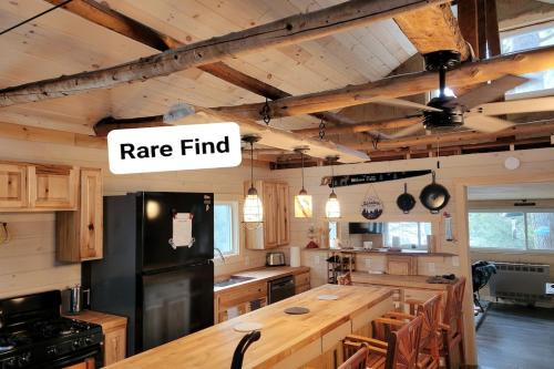 Aurora House | Mainah RIVAH Lodge