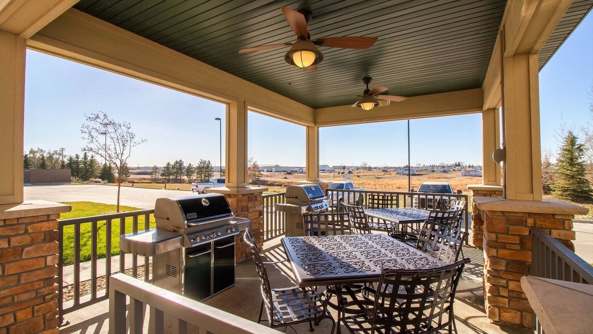 Tioga Hotel | MainStay Suites Tioga