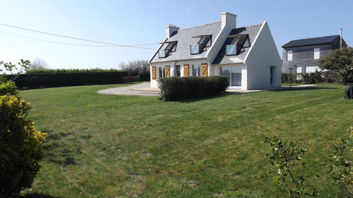 Plouneour-Trez House | Maison Plouneour-Brignogan-Plages, Brittany, Finistère, 150 m from the beach