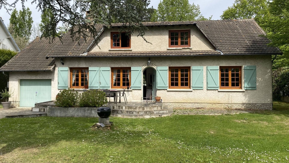 Vieille-Eglise-en-Yvelines House | Maison de famille dans la vallée de Chevreuse