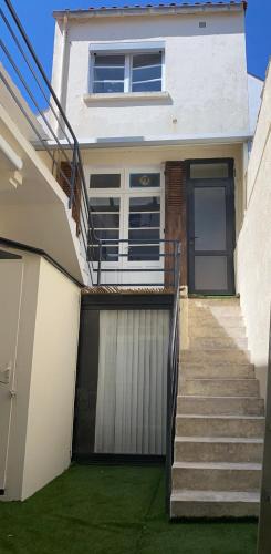 Les Sables d'Olonne House | Maison à 10 m de la mer hyper centre