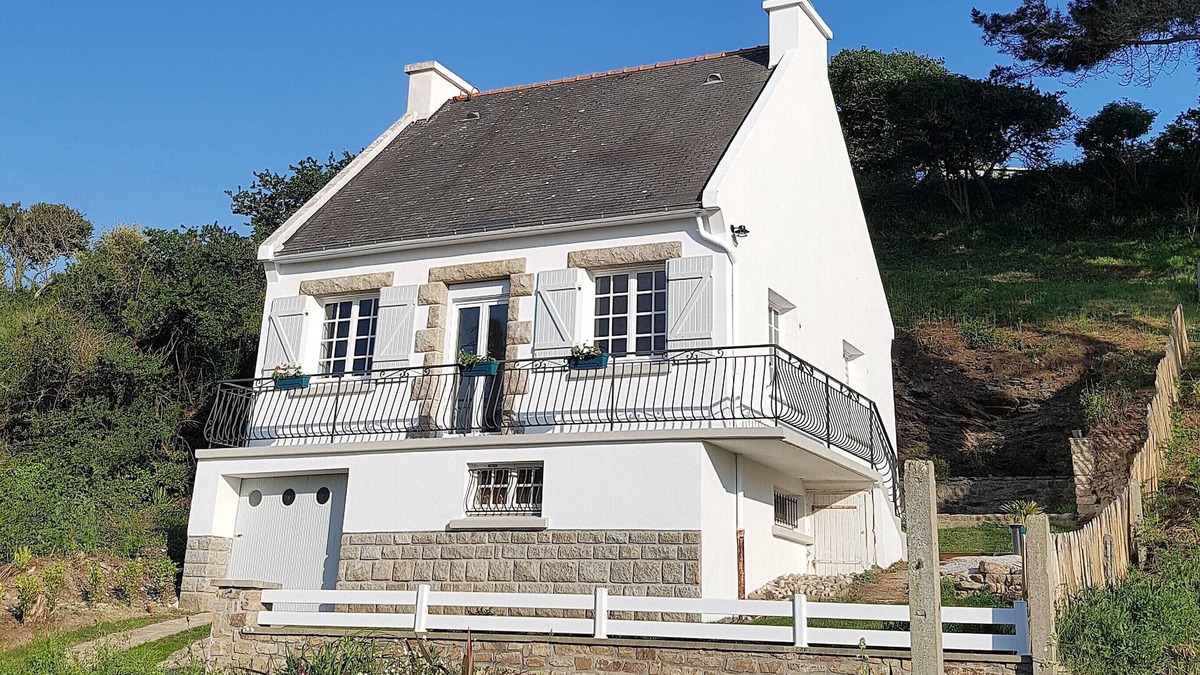Plomodiern House | Maison à 200 mètres de la plage