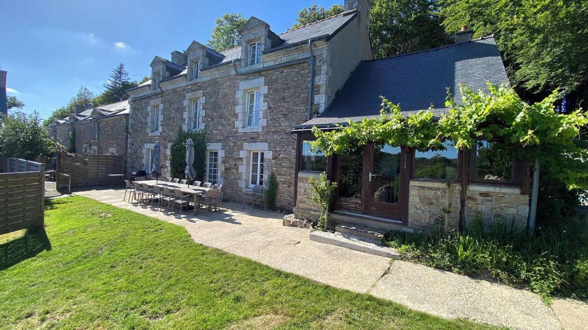 La Chapelle-Neuve House | Maison à la Campagne Avec Piscine - Hortensias