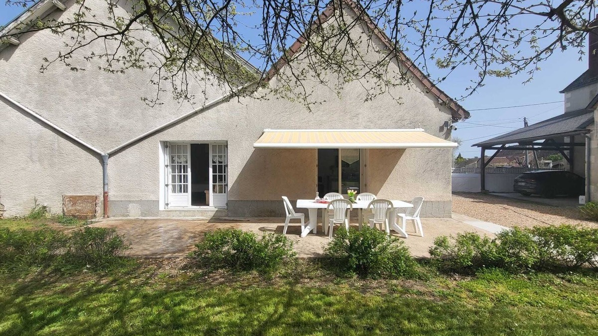 Nalliers House | Maison à la campagne pour escapades touristiques !