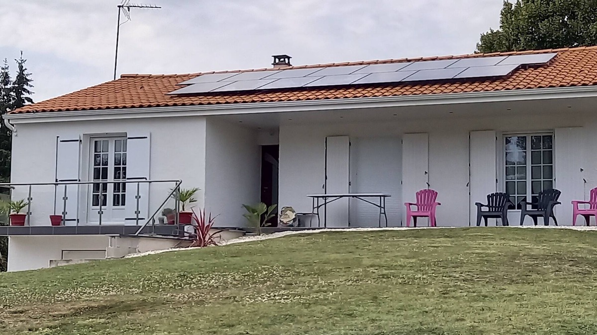 Pessines House | Maison à Proximité de Saintes et de Royan