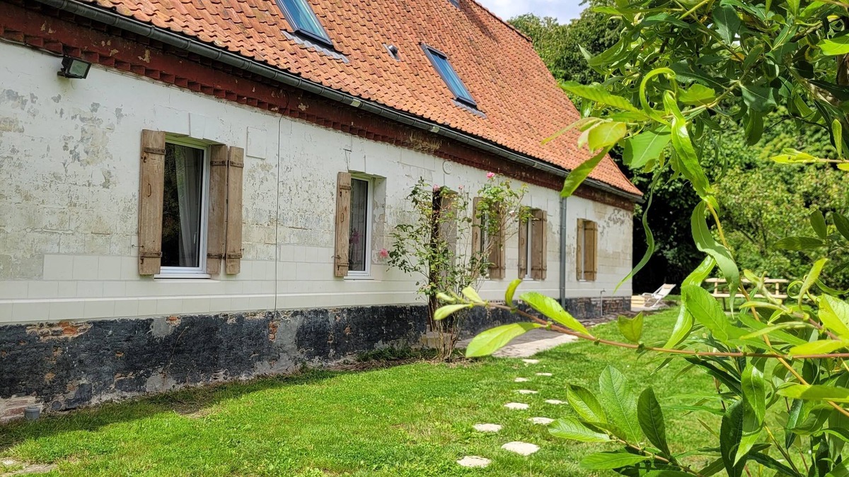 Fosseux House | Maison 1810, the charm of old stones.