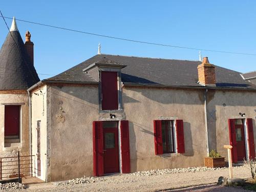 Cindre House | Maison 19ème rénovée avec terrasse et bornes de recharge - FR-1-489-406