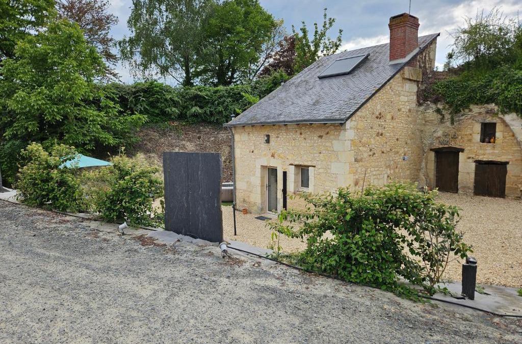 Louresse-Rochemenier House | Maison 2-3 pers semi-troglodyte Angers-Saumur