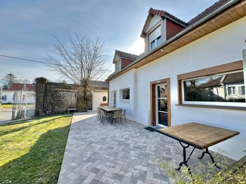 Verton Apartment | Maison - 2 chambres - Terrasse - Babyfoot
