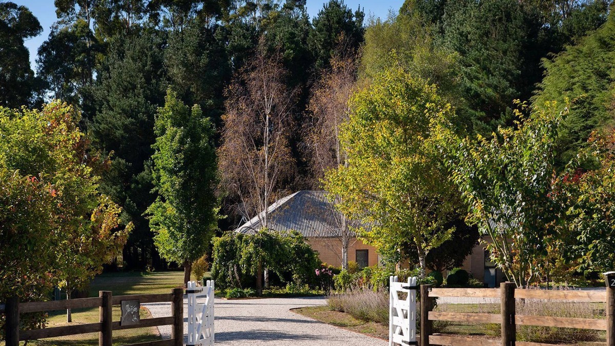Trentham House | Maison 24 - Elegant 2 bedroom in Trentham