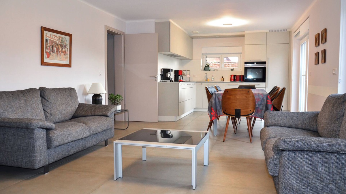 Dossenheim-sur-Zinsel House | Maison 6 Chambres, Tout Confort, au Pied des Vosges du Nord