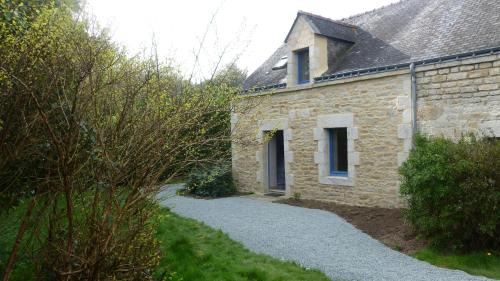 Guern House | maison a locrio