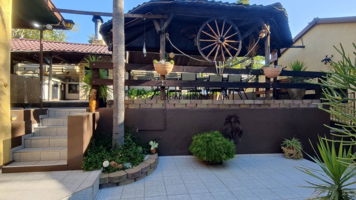 Klein Windhoek Hotel | Maison Ambre Guesthouse