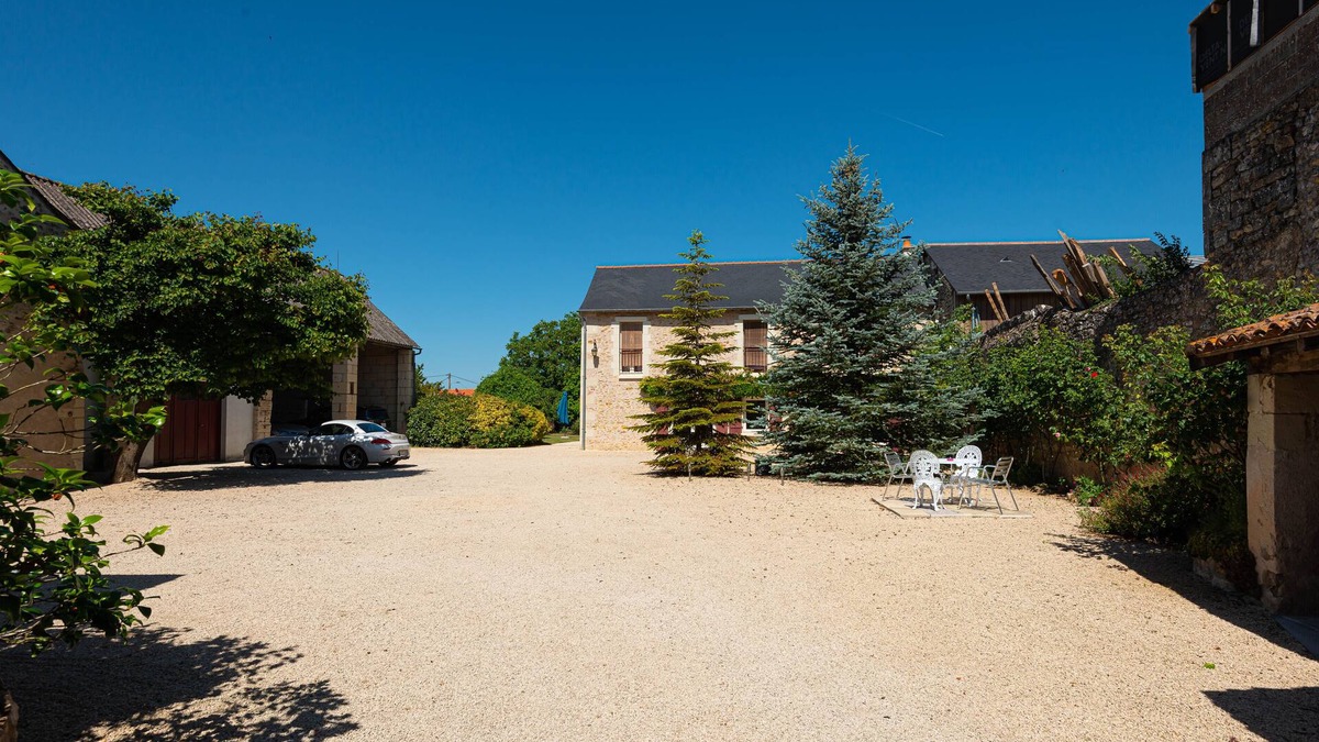 Montreuil-Bellay House | Maison Anjou 13 Personnes