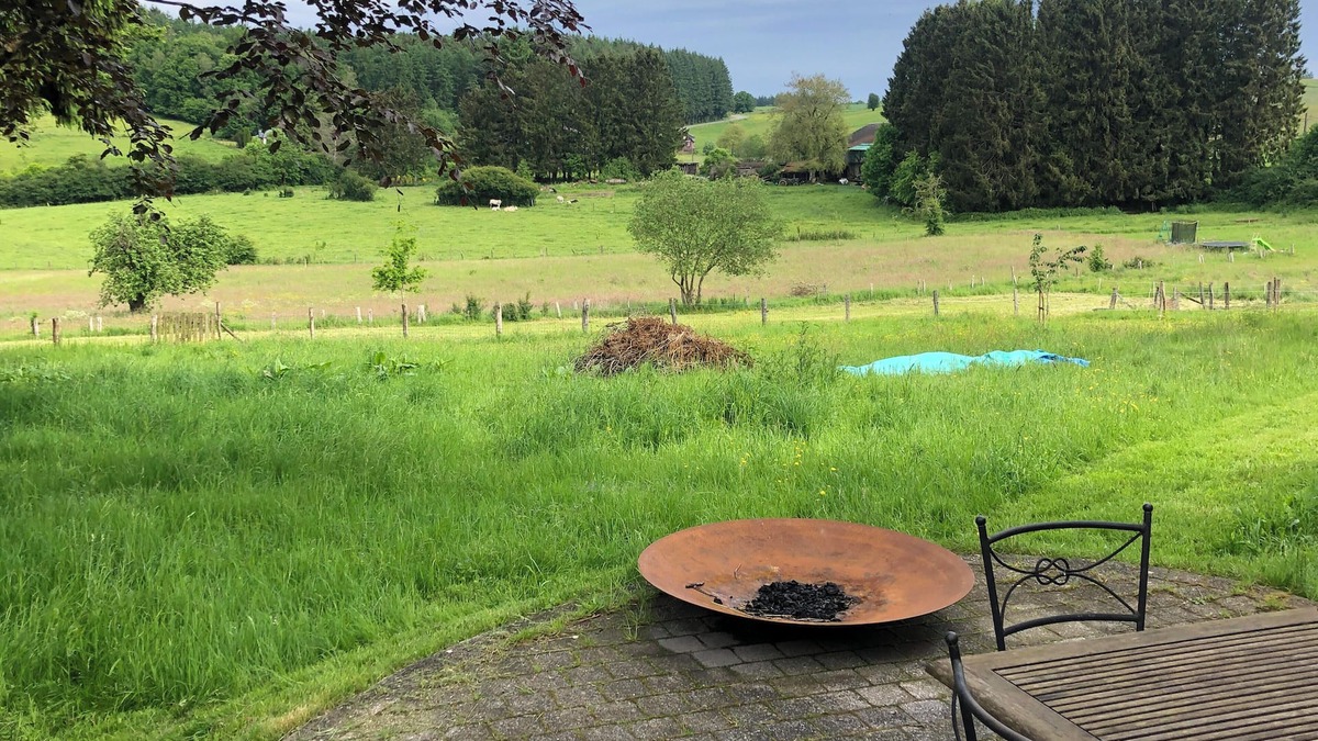 Bievre House | Maison Ardennaise Typique en Pierre du Pays, Calme, Jolie vue