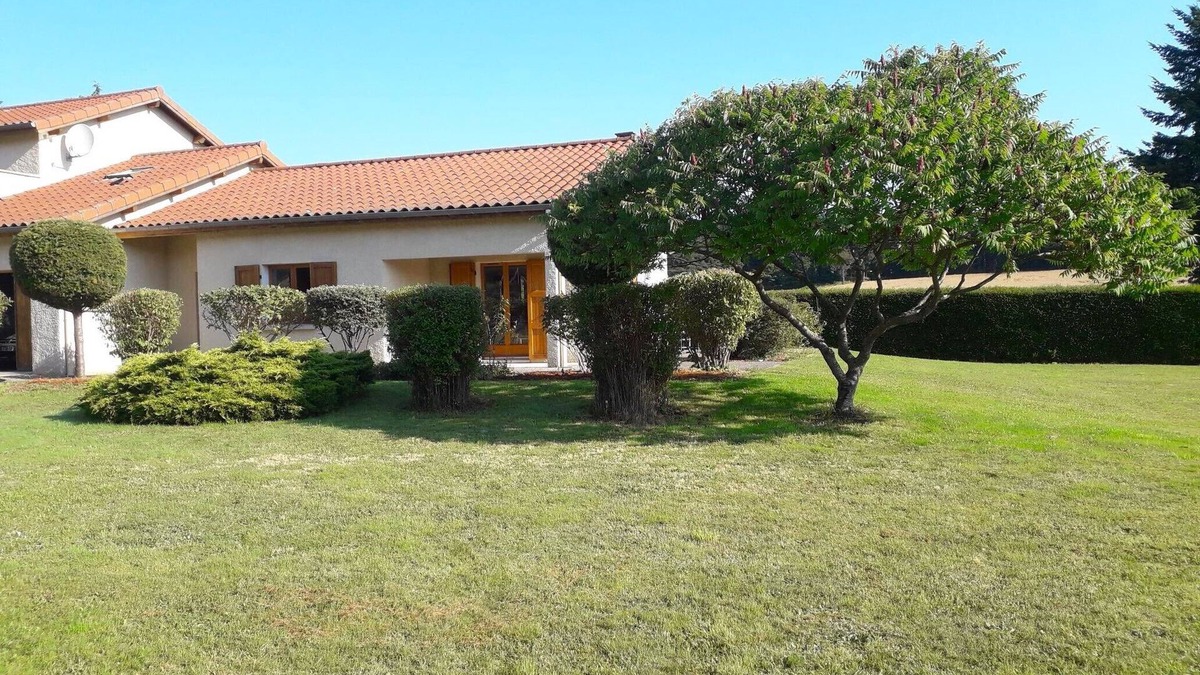 Raucoules House | Maison au Calme Dans une Campagne Dynamique, Sport et Nature