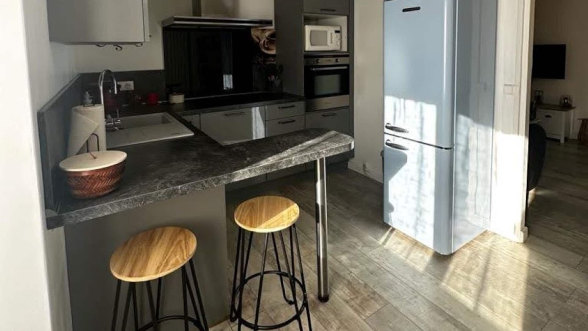 Poligny House | Maison au Calme Idéal Pour les Familles et Animaux