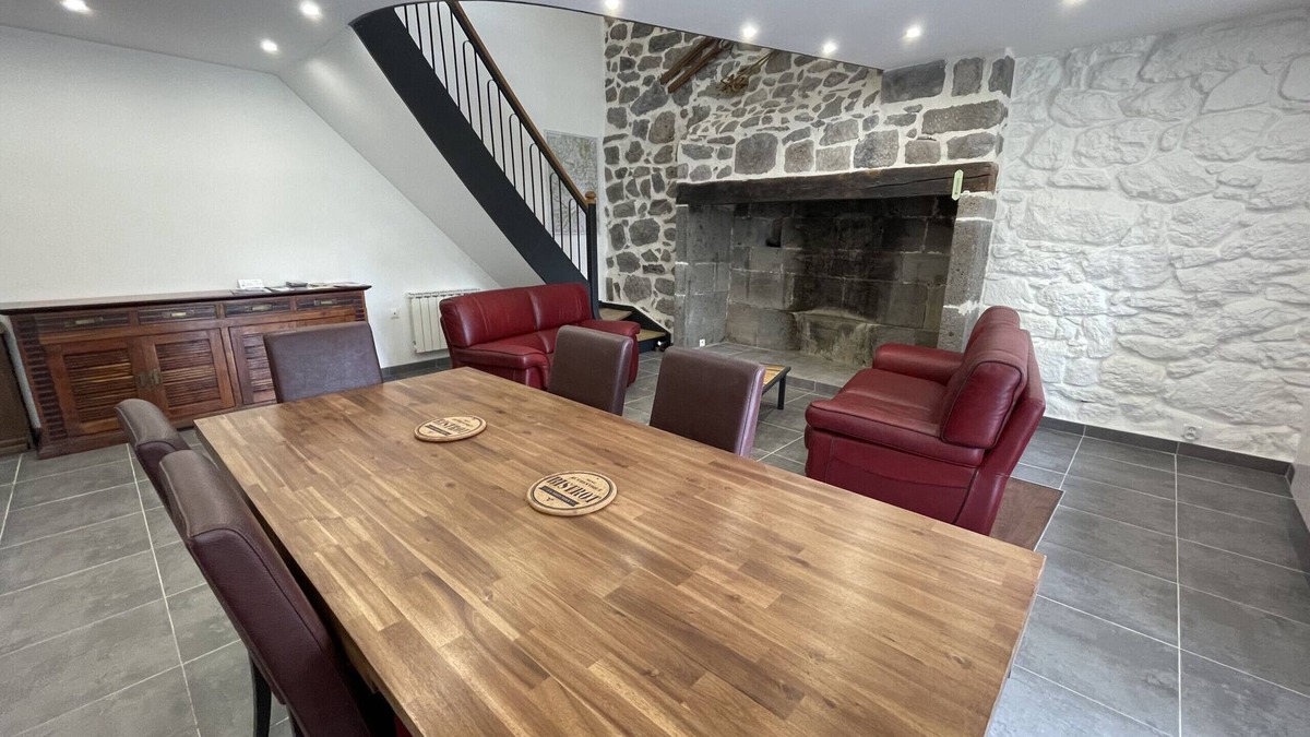Laveissiere House | Maison au coeur des Volcans d'Auvergne