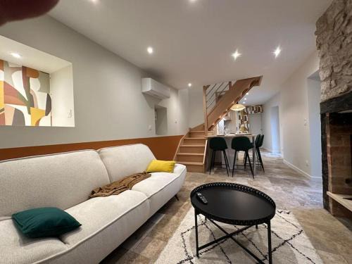 Souillac Centre House | Maison avec cour intérieure