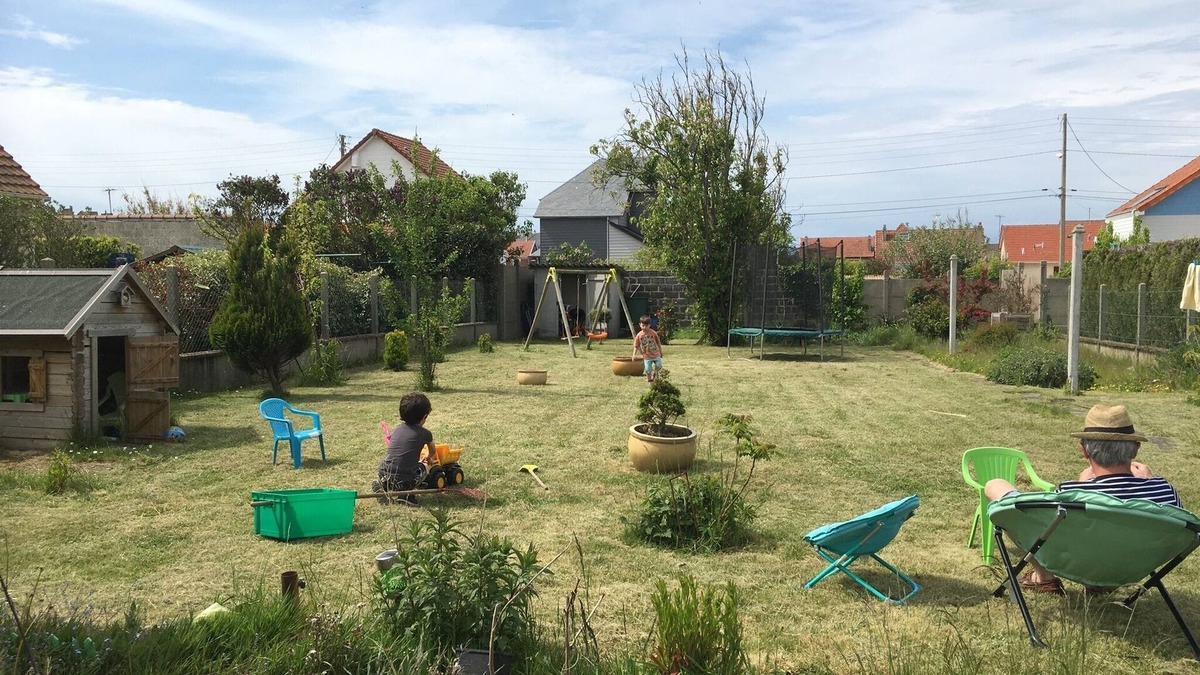 Dieppe House | Maison Avec Grand Jardin Clos Exposé Sud, à 5 min du Centre Ville!