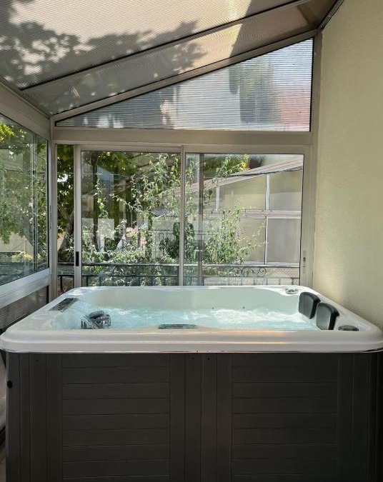 Saint-Antoine Villa | Maison avec Jacuzzi Marseille