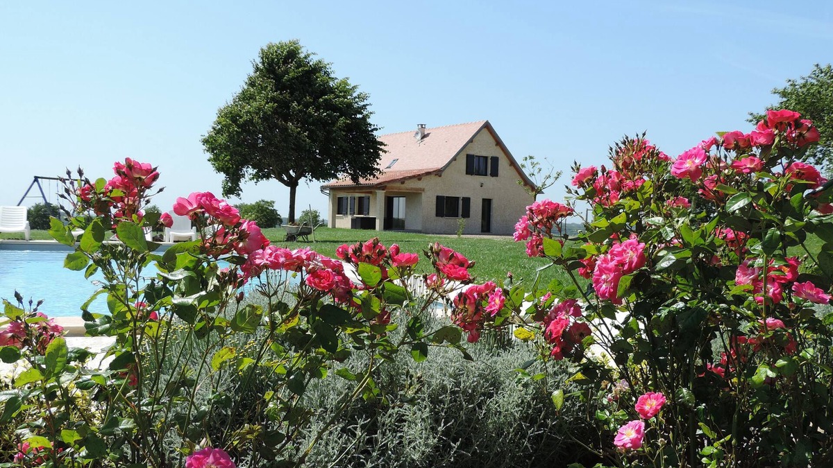 Rueyres House | Maison avec jardin à la campagne