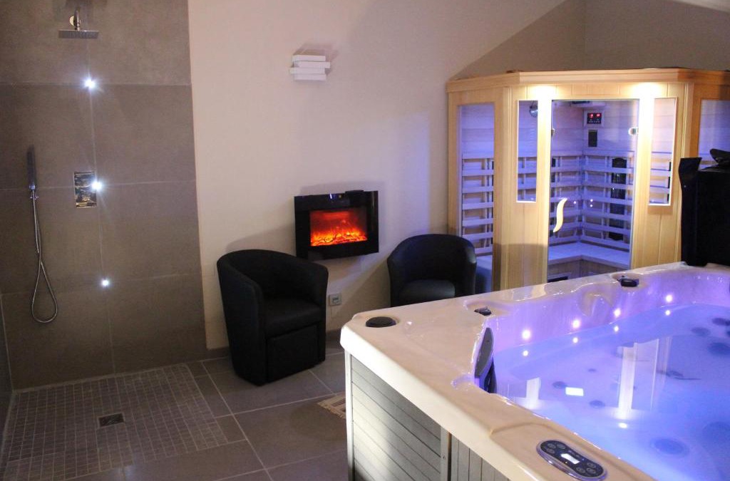 Grand Sud Villa | Maison avec piscine, jacuzzi et sauna privatifs - Mas de Nebbas