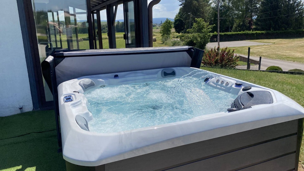 Dounoux House | Maison Avec spa la clé des Champ Vosges