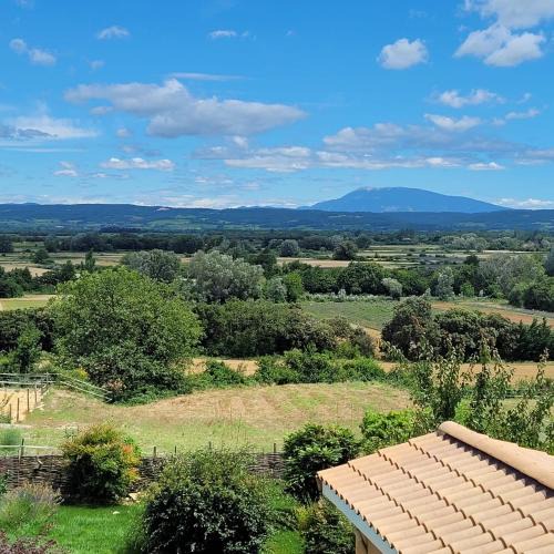 Colonzelle Apartment | Maison avec terrasse proche Grignan