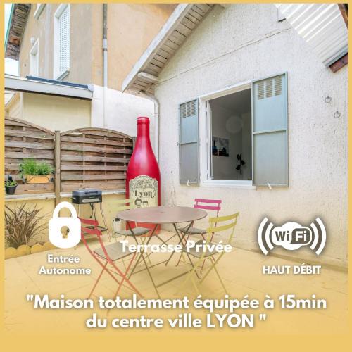 Vancia - Crepieux Apartment | Maison avec terrasse près de Lyon idéale couples, familles & pros