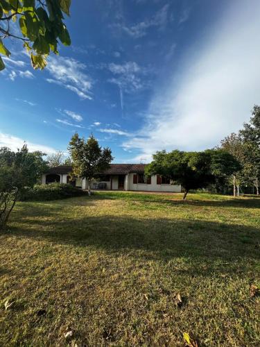 Azerat House | Maison avec verger