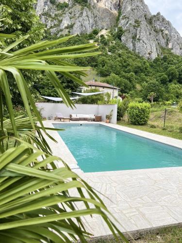 Beauregard-Baret House | Maison avec vue sur le Vercors
