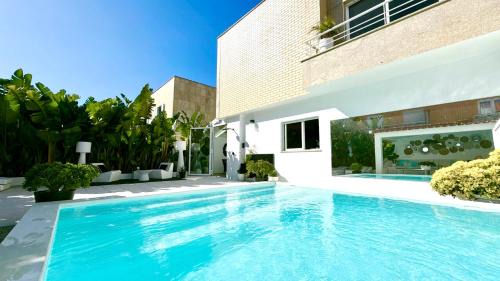 Marinhas Villa | Maison Blancresidence beach piscine privée bord de plage et mer