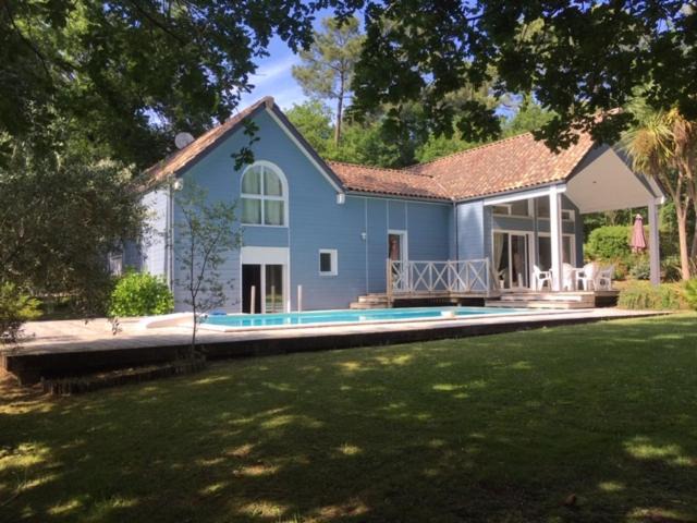 Biscarrosse Villa | maison bleue