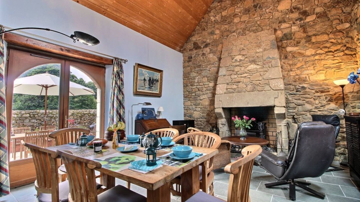 Plougrescant House | Maison bleue - PLOUGRESCANT