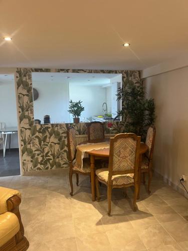 Sotteville-les-Rouen House | Maison bord de Seine